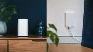 WiMAXと光回線はどっち？工事・速度・利用期間で比較